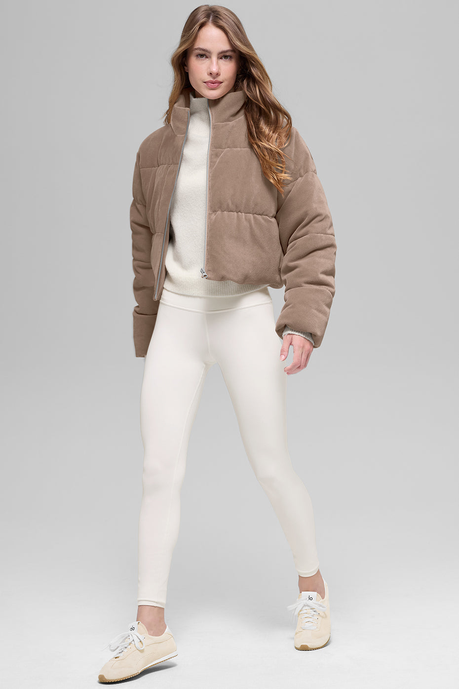 Alo Yoga Micro Corduroy Dreamy Puffer - Chai Latte