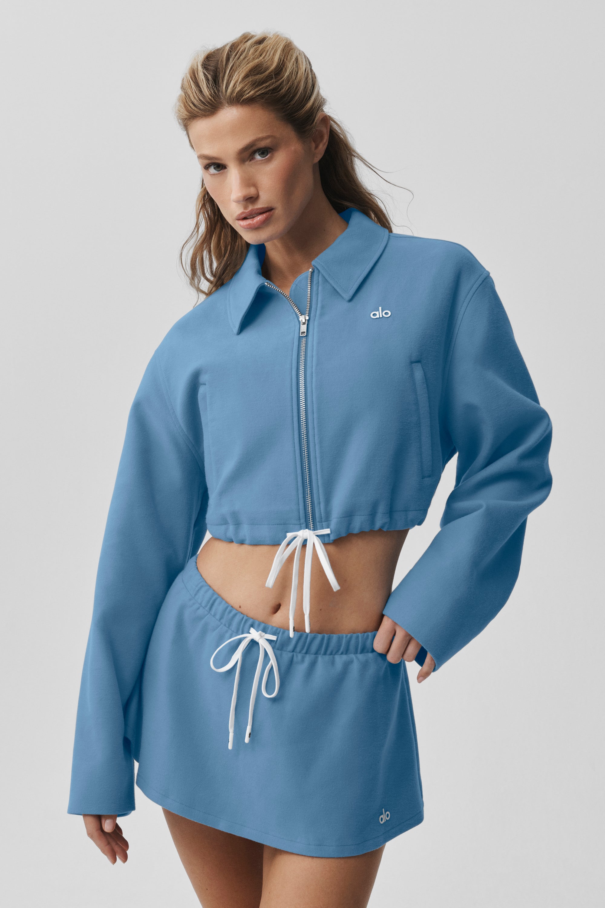 Alo Yoga Cropped Fan Favorite Full Zip Jacket - California Blue