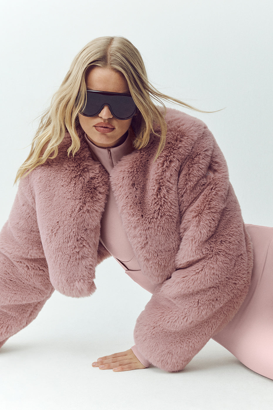 Alo Yoga Faux Fur Chic Cropped Jacket - Pink Champagne