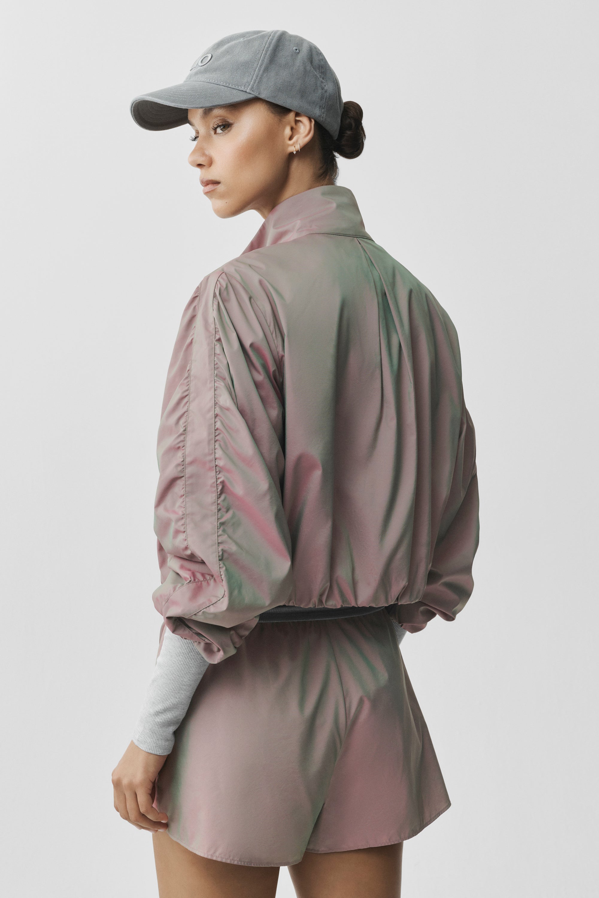 Alo Yoga Prismatic Jacket - Pink Moonlight