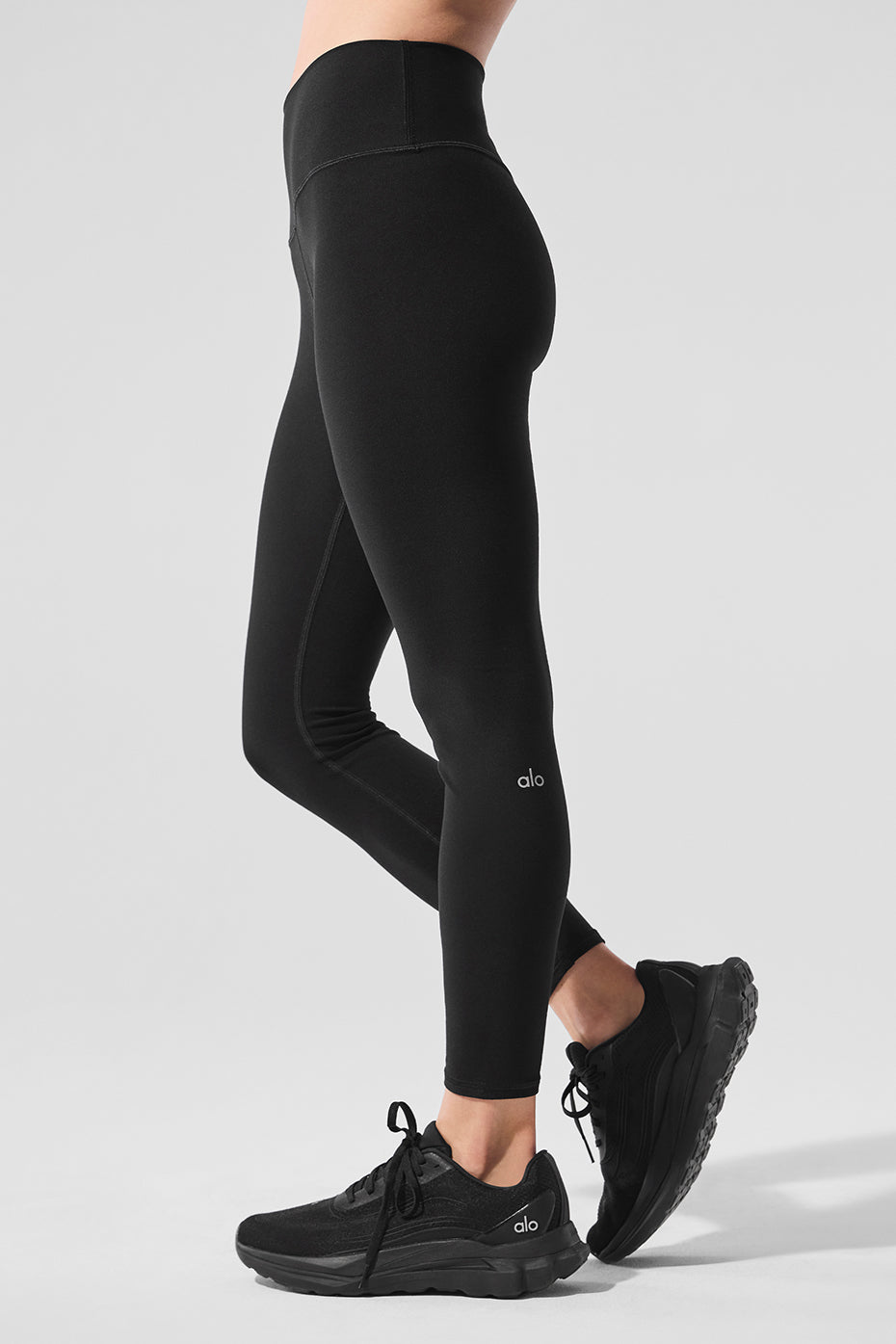 Alo Yoga Alosoft High-Waist 7/8 Highlight Legging - Black