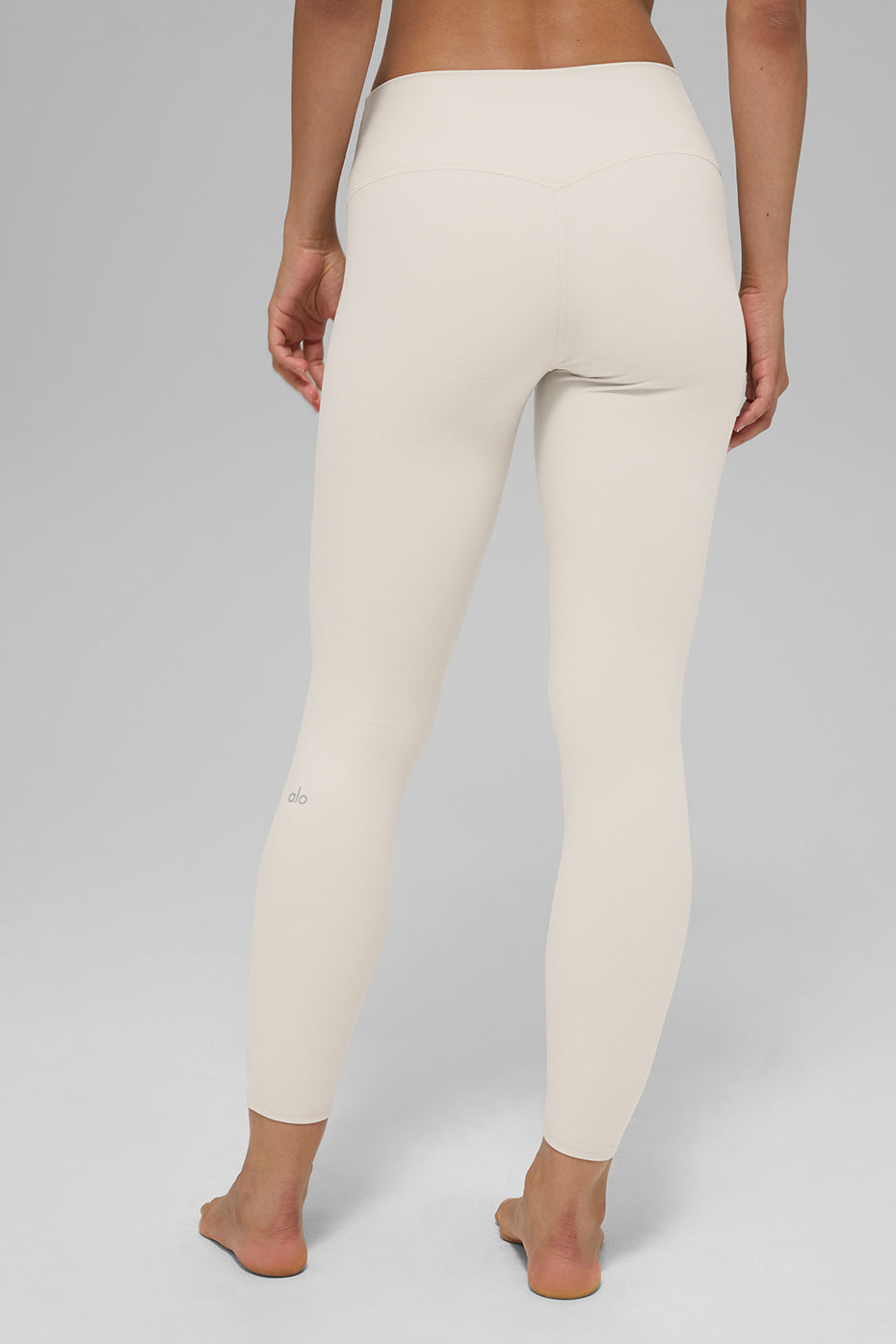 Alo Yoga Alosoft High-Waist 7/8 Highlight Legging - Bone