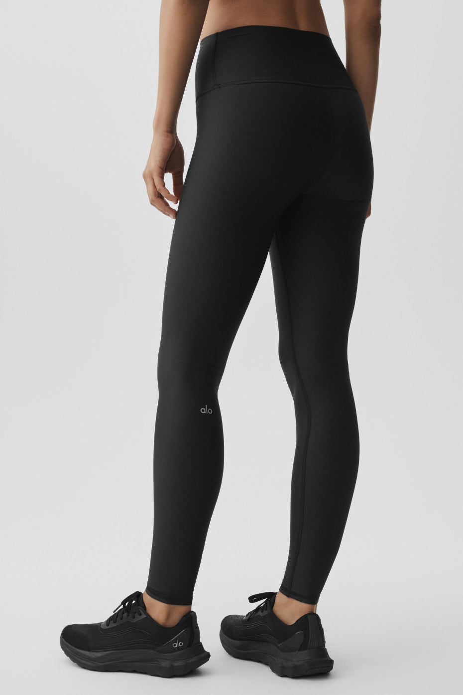 Alo Yoga Airlift Winter Warm High-Waist Legging - Black
