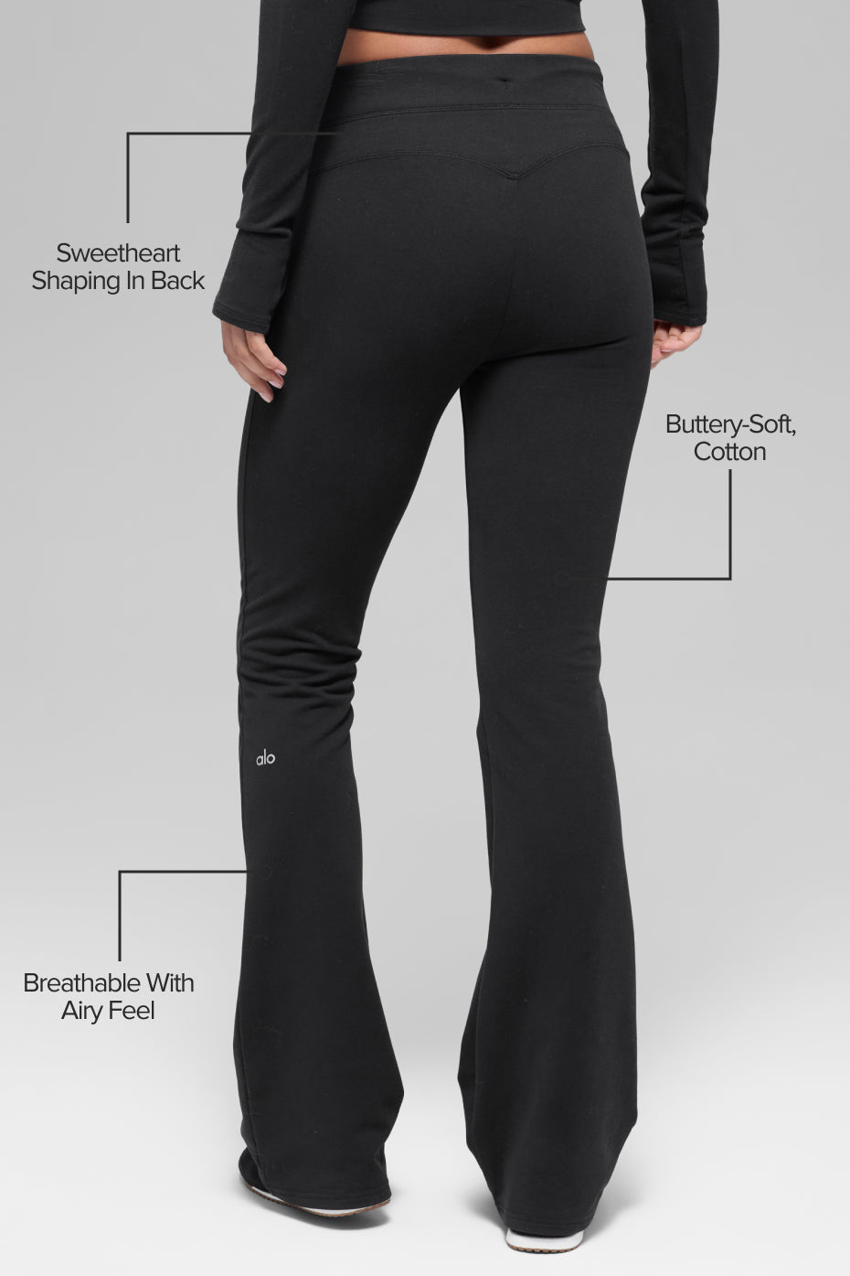 Alo Yoga Sway Bootcut Sweatpant - Black
