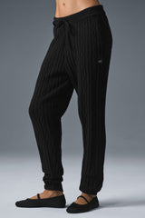 Alo Yoga Cable Knit Winter Bliss Pant - Black