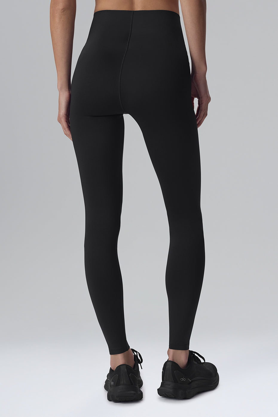 Alo Yoga Airlift Strength Extreme High-Waist 7/8 Legging - Black