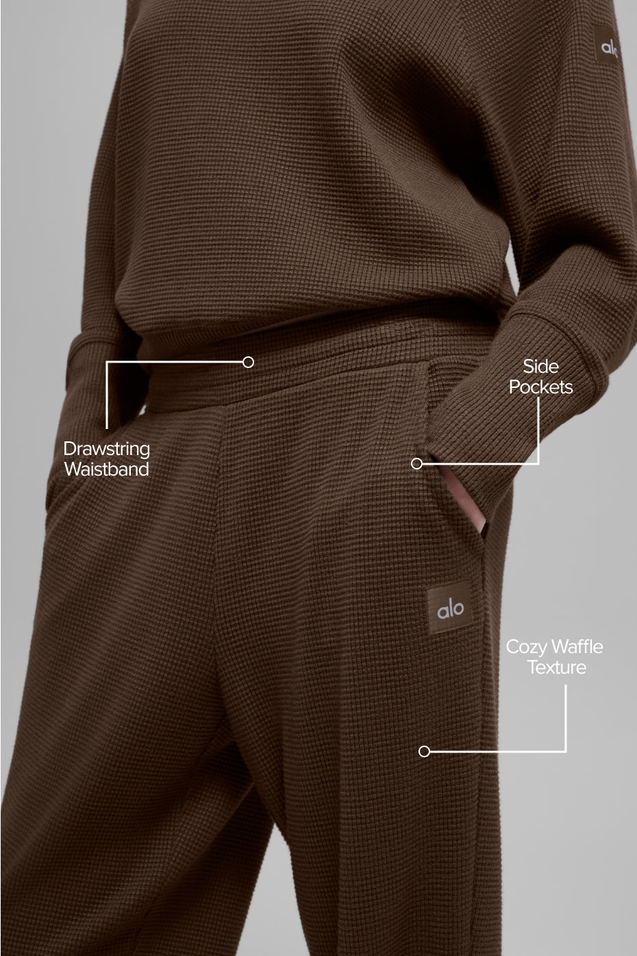 Alo Yoga Waffle Weekend Escape Jogger - Espresso