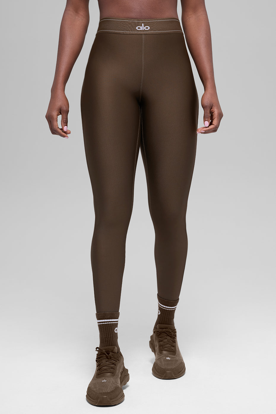 Alo Yoga Airlift High-Waist Suit Up Legging - Espresso