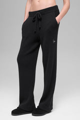 Alo Yoga Snuggle Up Sweater High-Waist Wide Leg Pant - Black