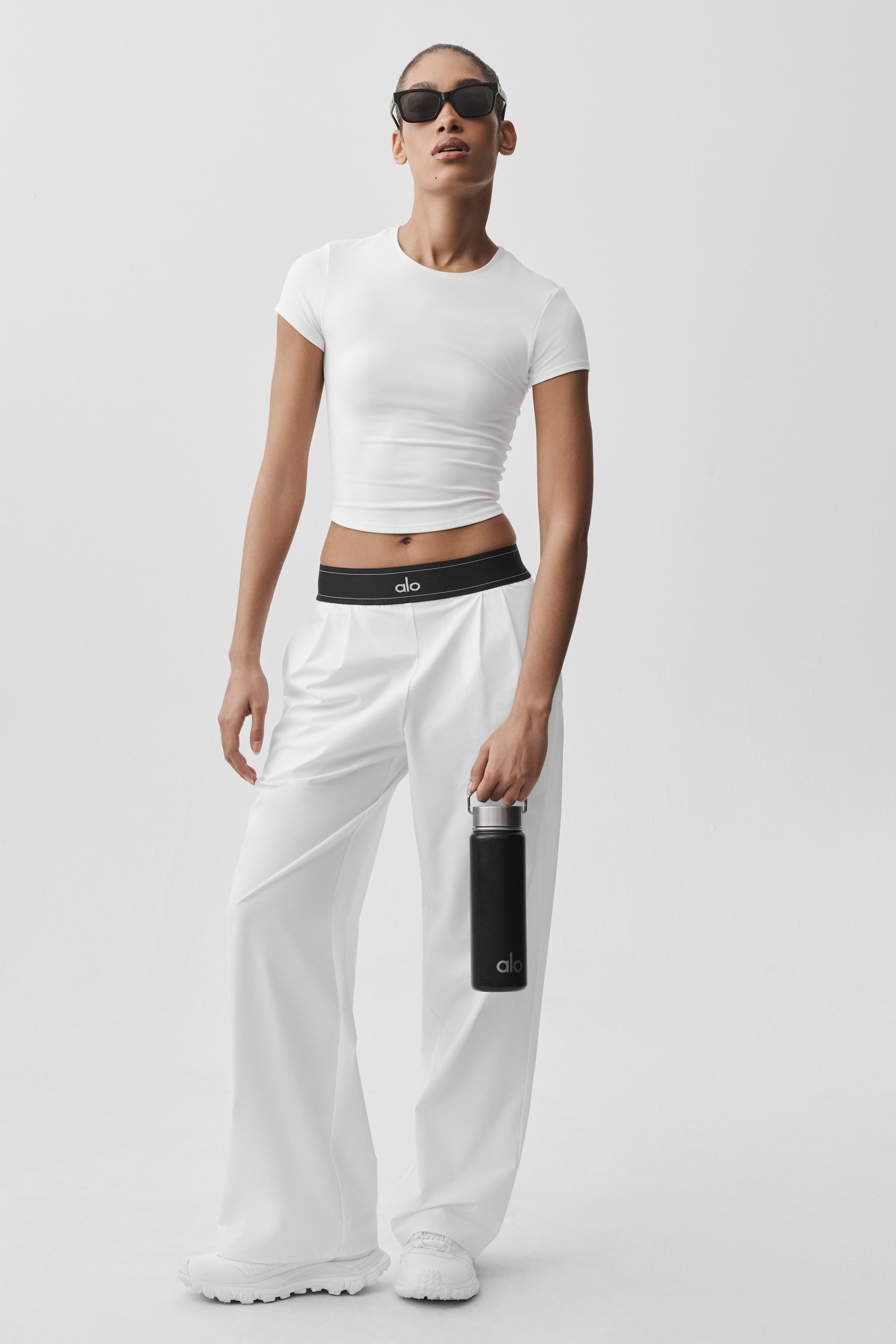 Alo Yoga Suit Up Trouser (Regular) - White/Black