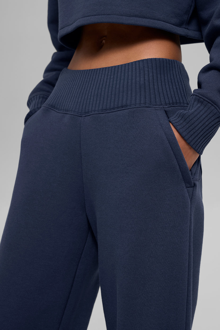 Alo Yoga Serenity Wide Leg Sweatpant - Navy