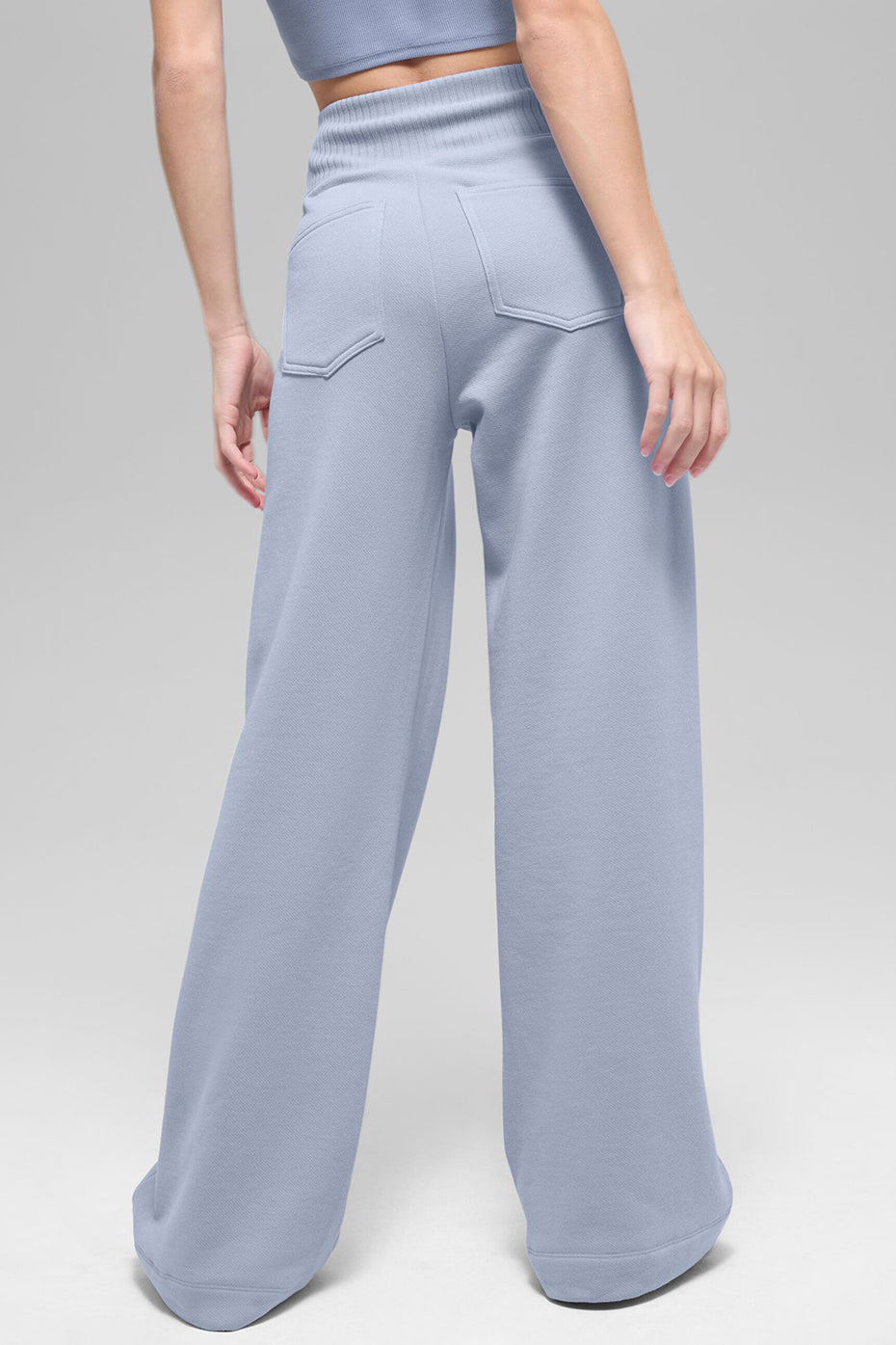 Alo Yoga Serenity Wide Leg Sweatpant - Winter Frost