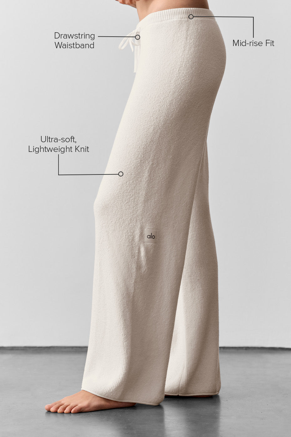 Alo Yoga Supernatural Sweater Pant - Ivory