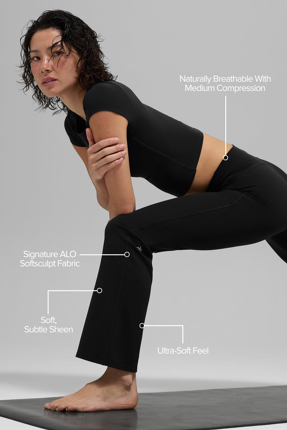 Alo Yoga ALO Softsculpt High-Waist Bootcut Legging (Short) - Black