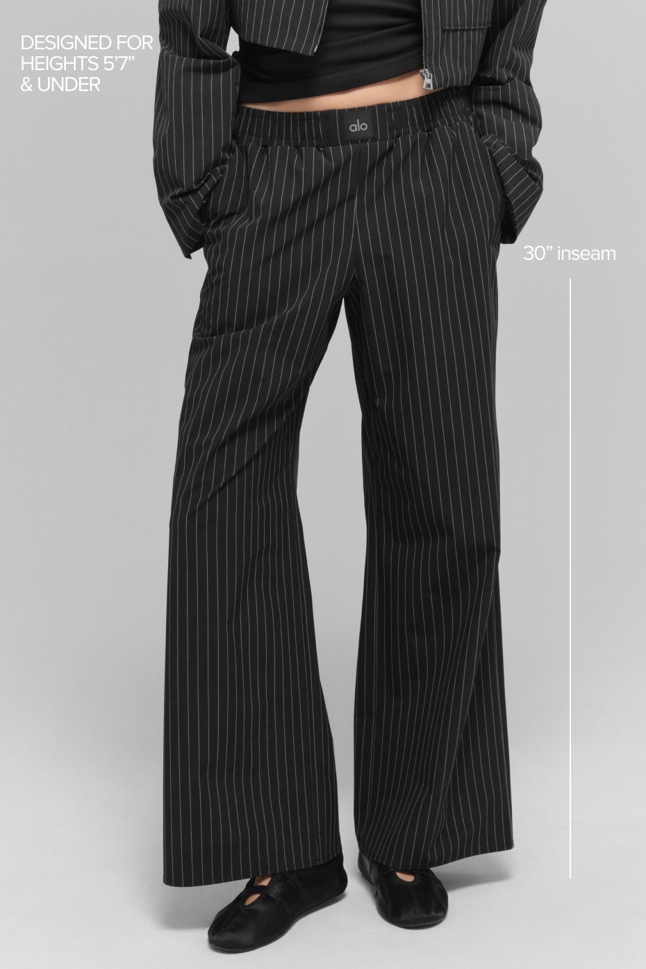 Alo Yoga Pinstripe Daylight Boxer Pant (Regular) - Black/Titanium
