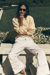 Alo Yoga Mid-Rise Scout Cargo Pant - Ivory