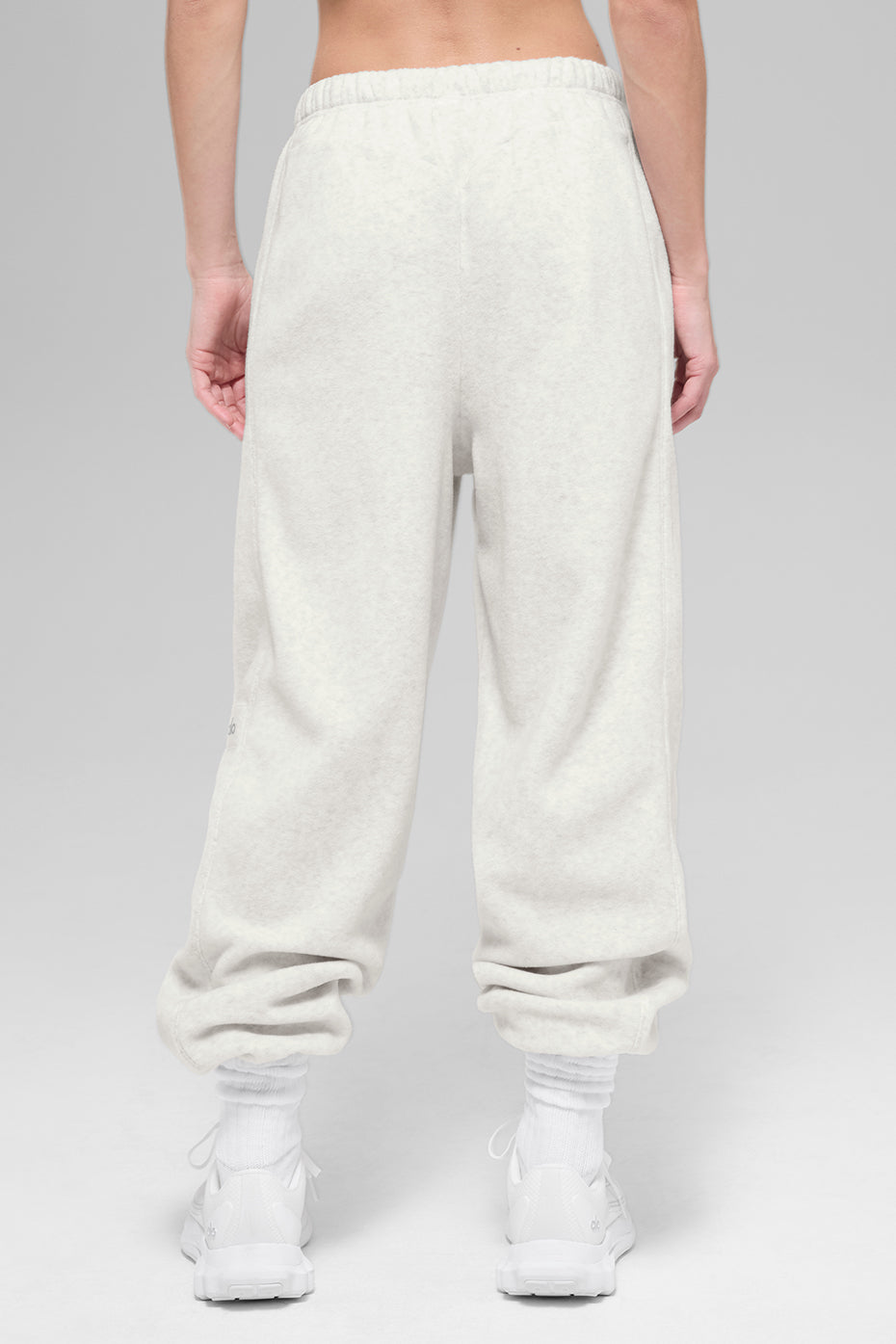 Alo Yoga Polar Fleece High-Waist Retreat Jogger - White Heather Grey