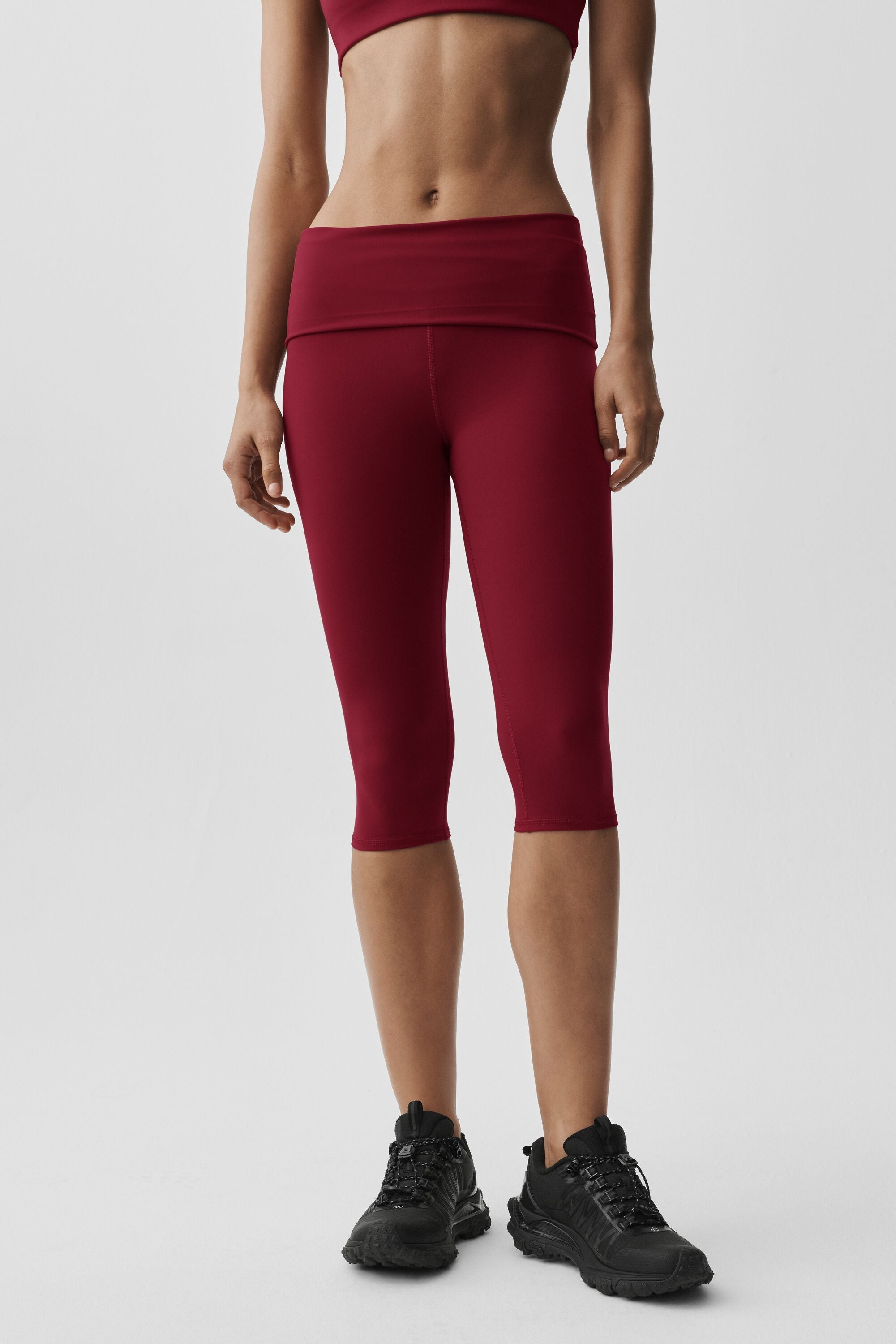 Alo Yoga ALO Softsculpt Low-Rise Foldover Capri - Summer Romance Red