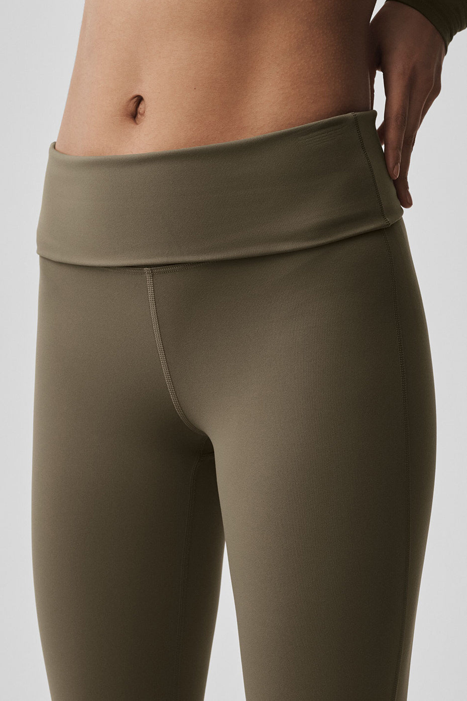 Alo Yoga ALO Softsculpt Foldover Flare Legging (Regular) - Olive Tree