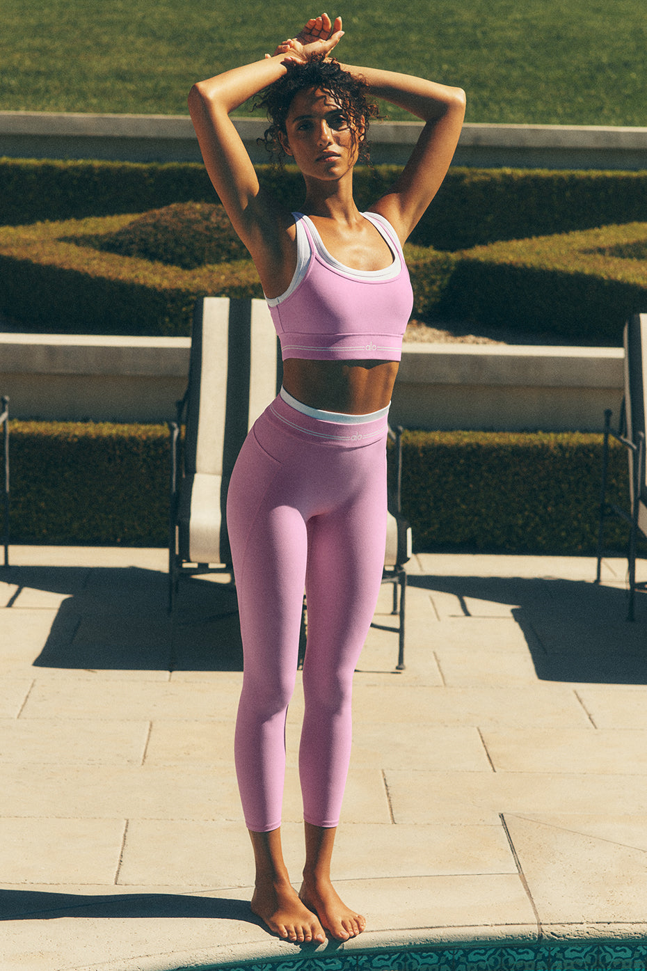 Alo Yoga Airbrush High-Waist 7/8 Better Together Legging - Candy Heart Pink/White