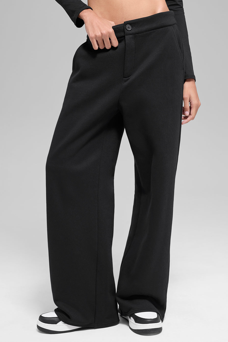 Alo Yoga High-Waist Sweatpant Trouser - Black