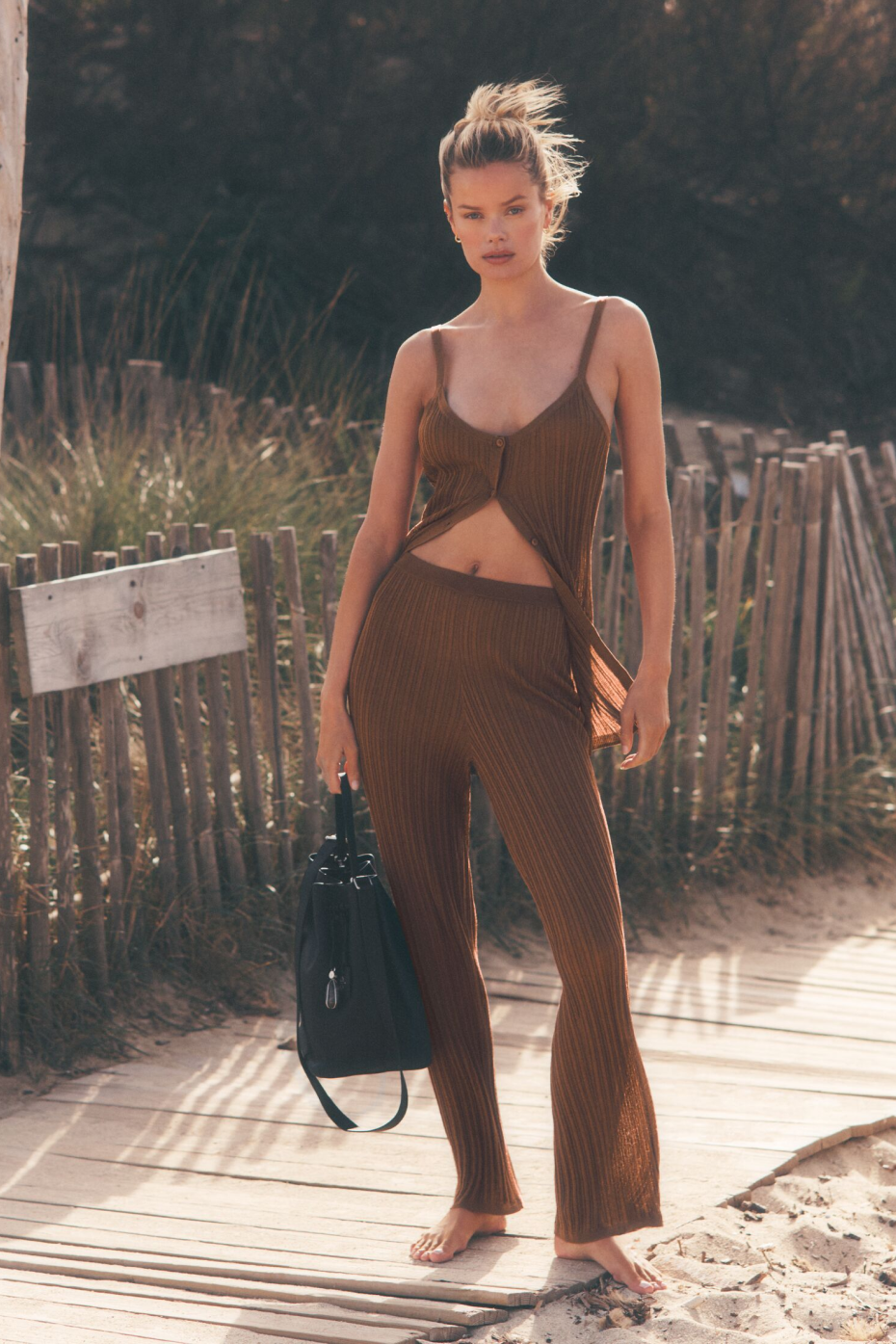 Alo Yoga Sweater High-Waist Sunlit Straight Leg Pant - Sun Kissed Brown