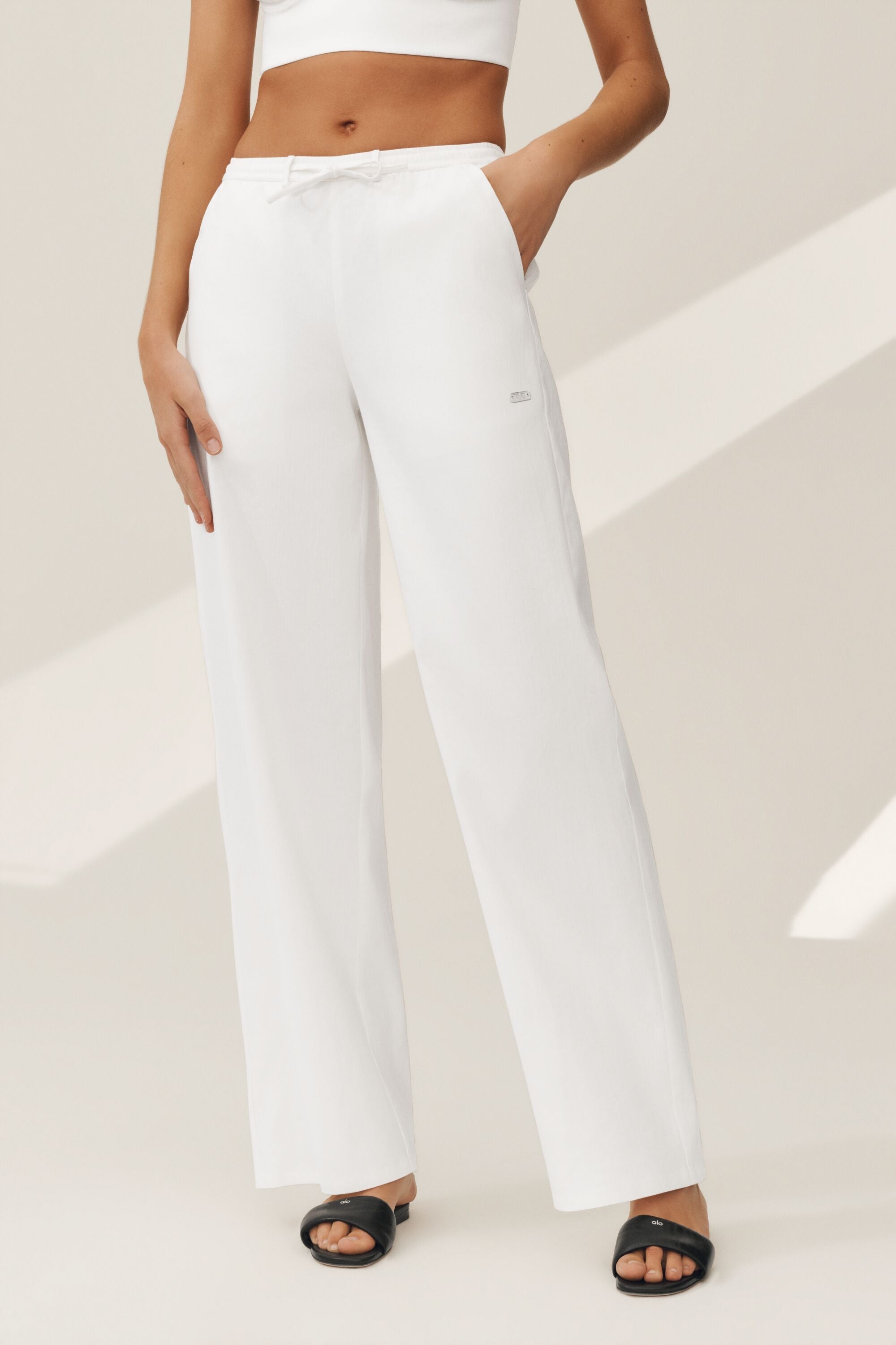 Alo Yoga Linen Blend Riviera Wide Leg Pant - White