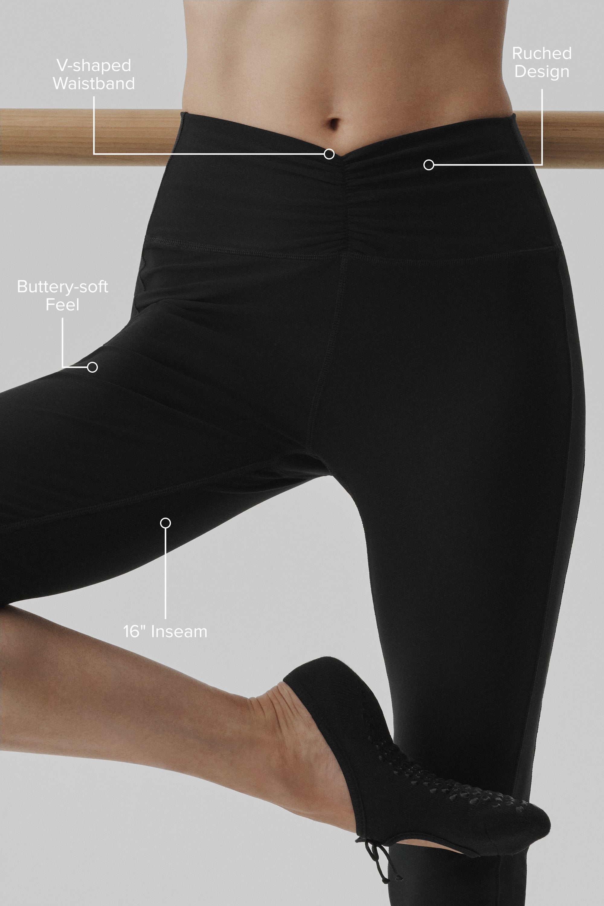 Alo Yoga Alosoft High-Waist Intuition Capri - Black