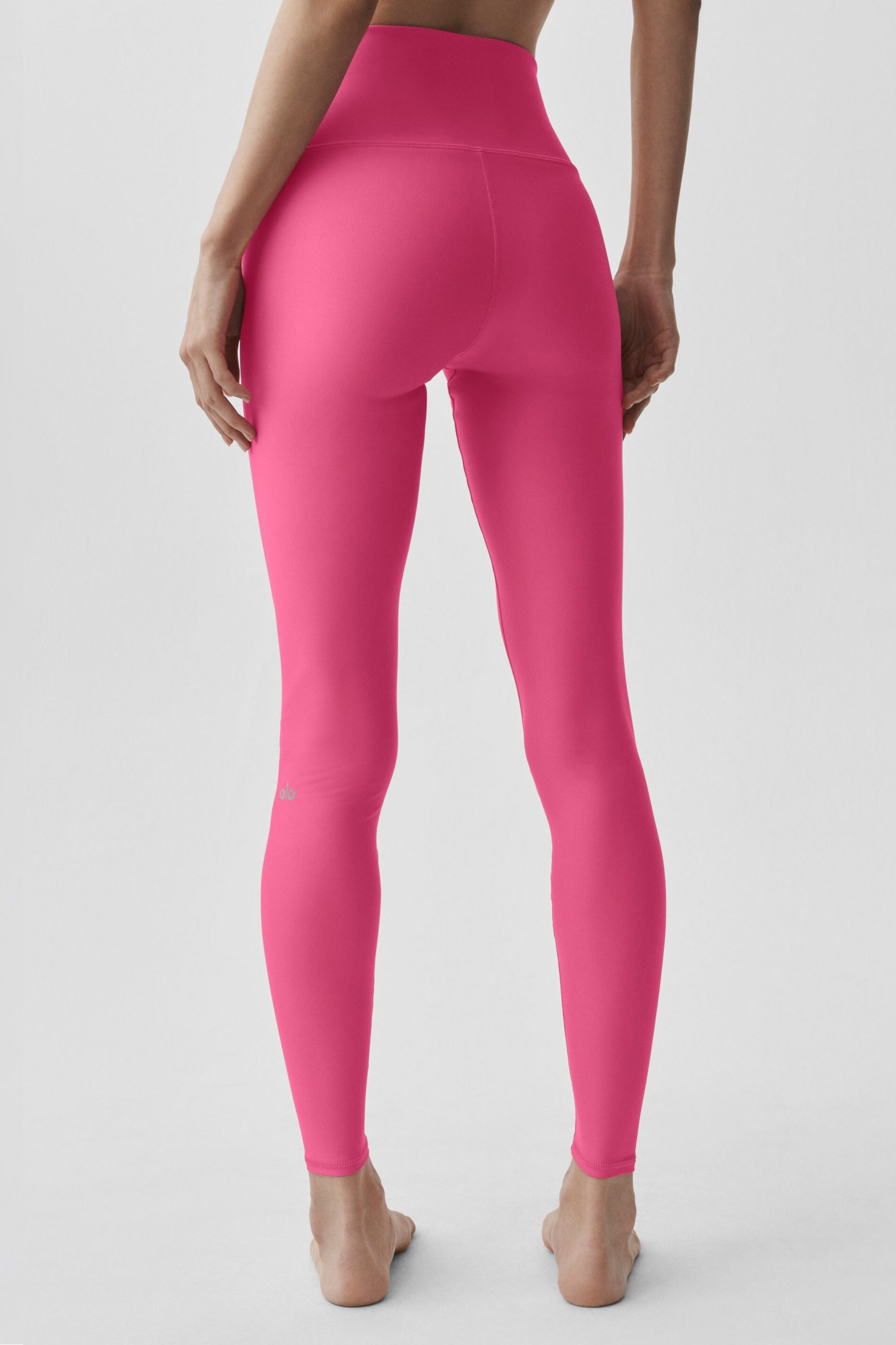 Alo Yoga High-Waist Airlift Legging - Paradise Pink