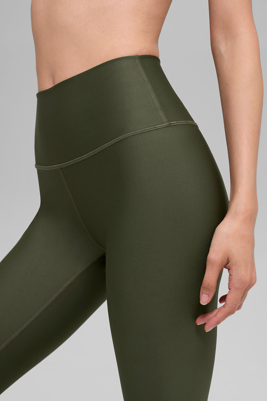 Alo Yoga High-Waist Airlift Legging - Green Olive