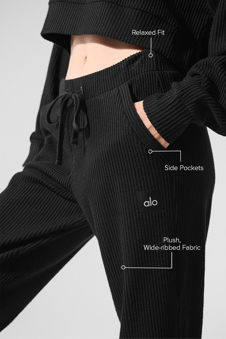 Alo Yoga Muse Sweatpant - Black