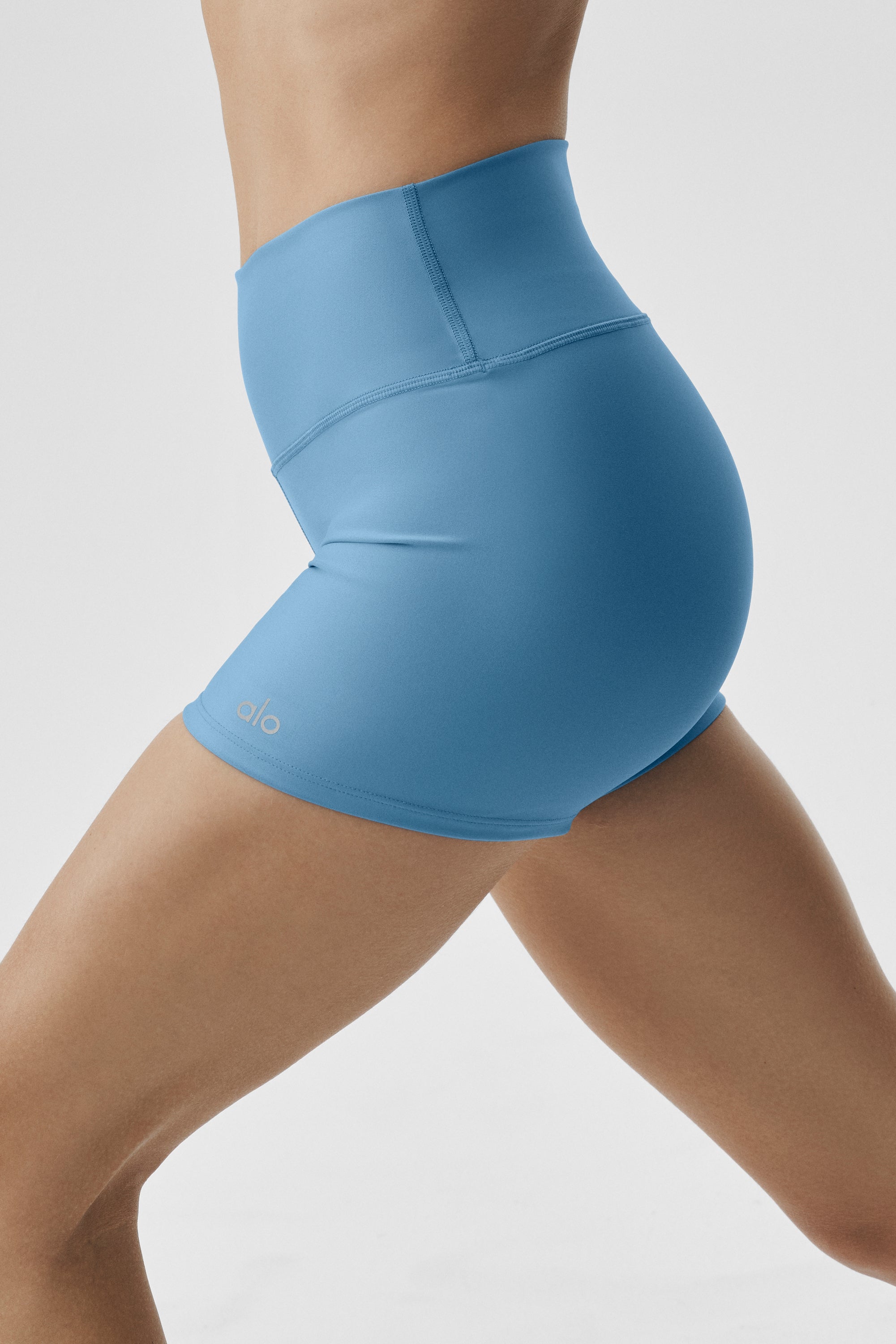 Alo Yoga 3" High-Waist Airlift Short - California Blue