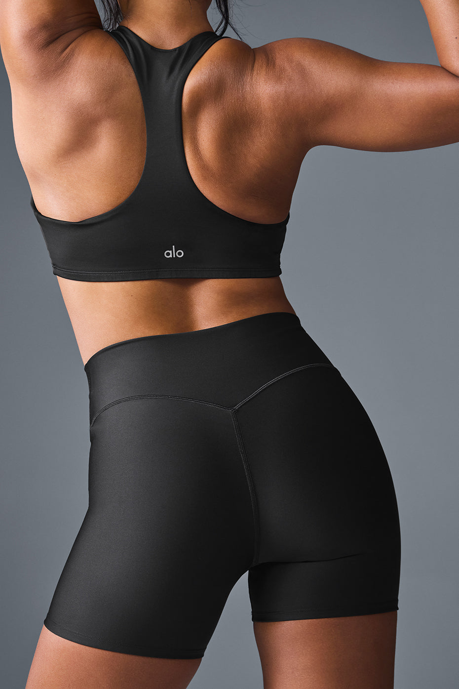 Alo Yoga 5" Airlift Energy Short - Black