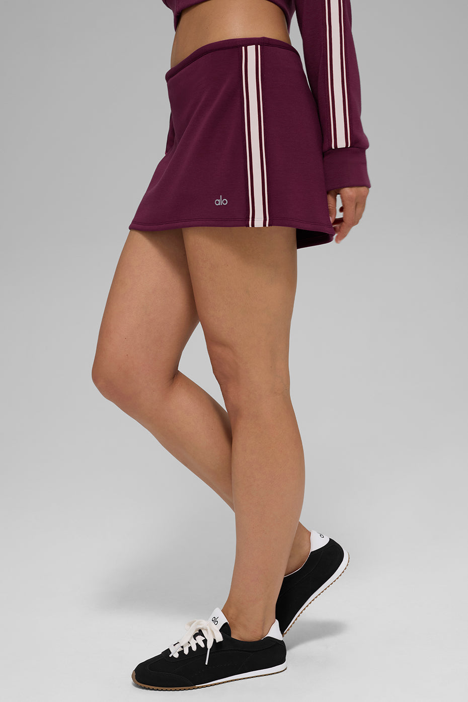 Alo Yoga Track Star Mini Skirt - Burgundy