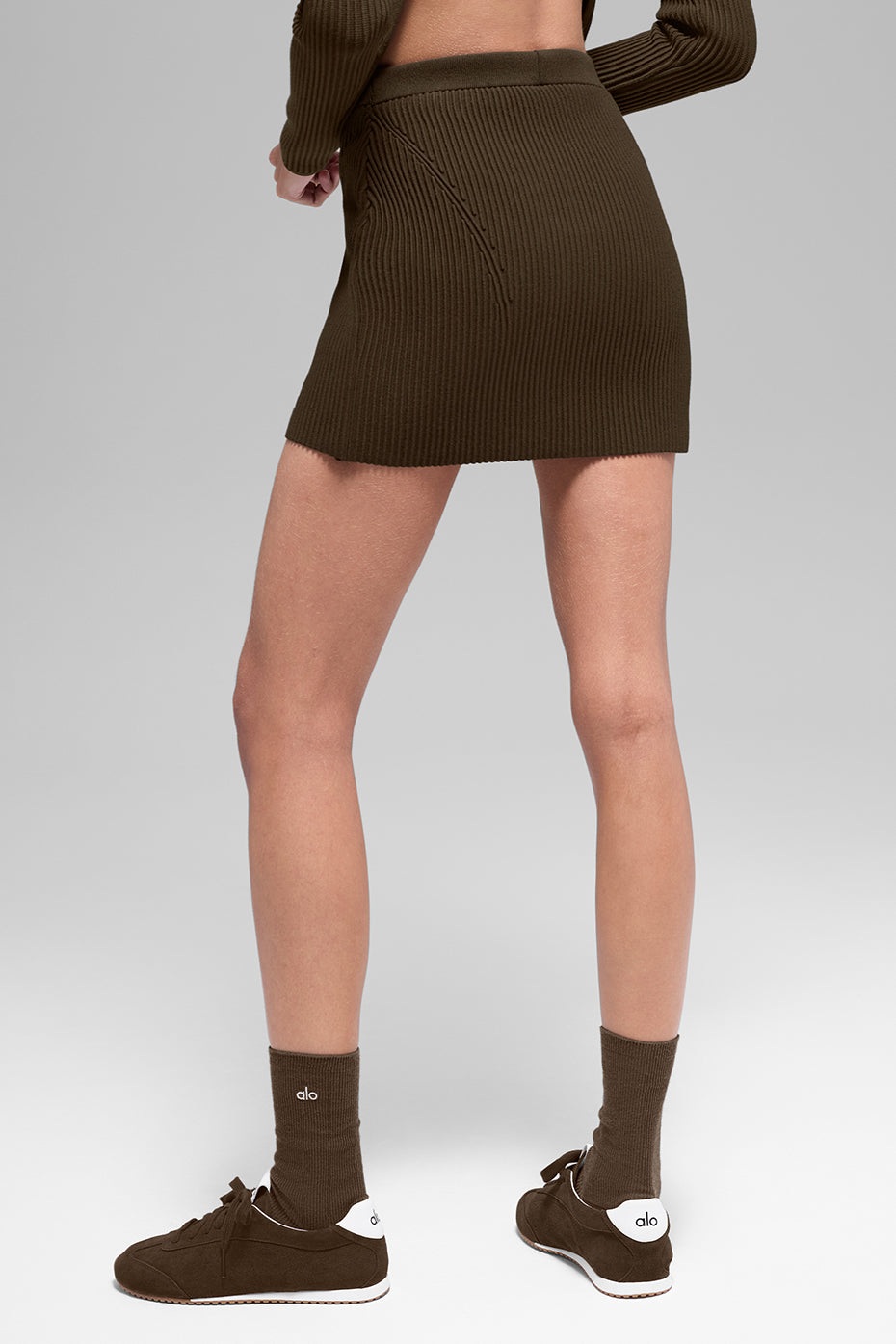Alo Yoga Denim Knit High-Waist Skirt - Espresso/Black