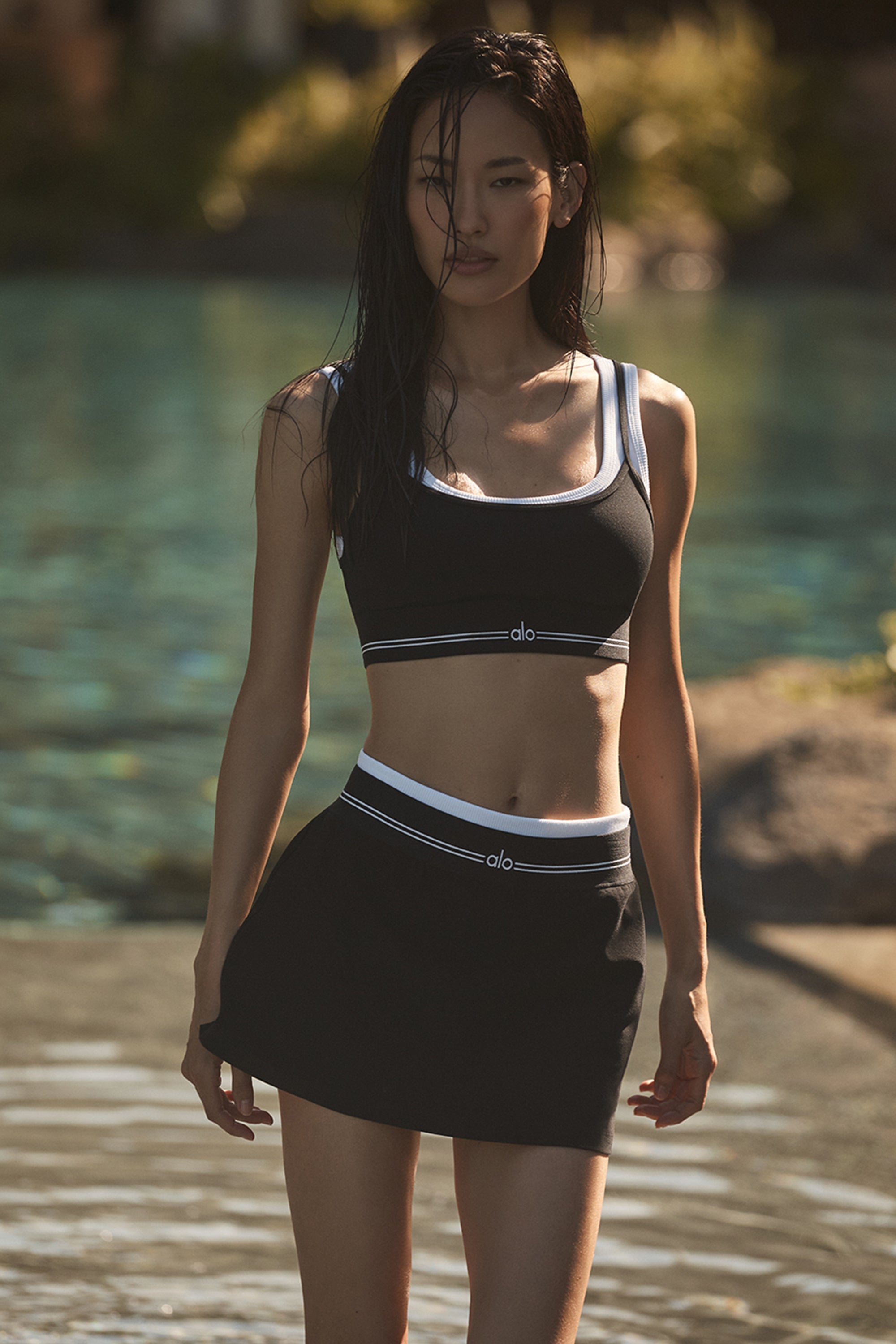 Alo Yoga Airbrush Better Together Tennis Skirt - Black/White