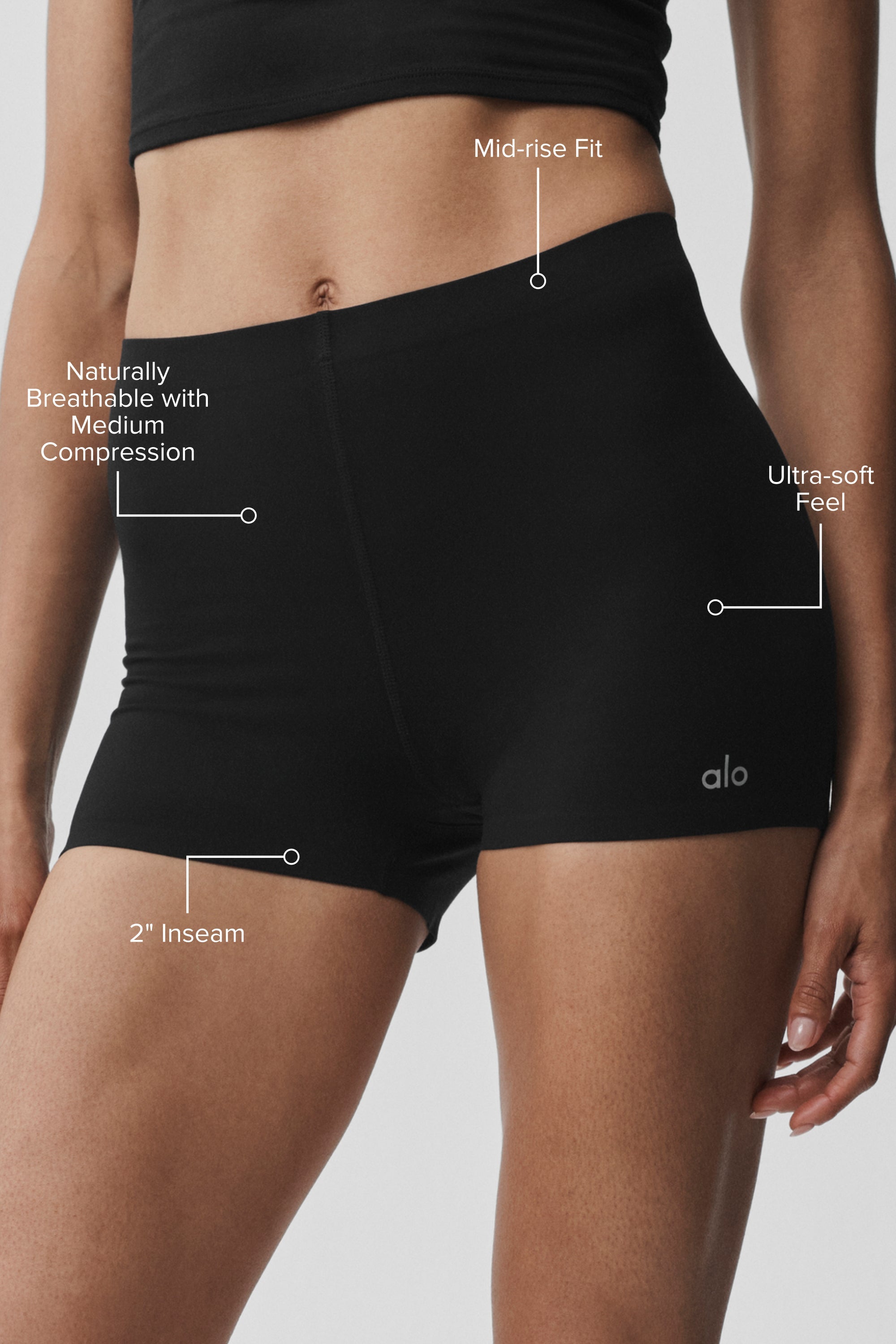 Alo Yoga 2" ALO Softsculpt Mid-Rise Short - Black