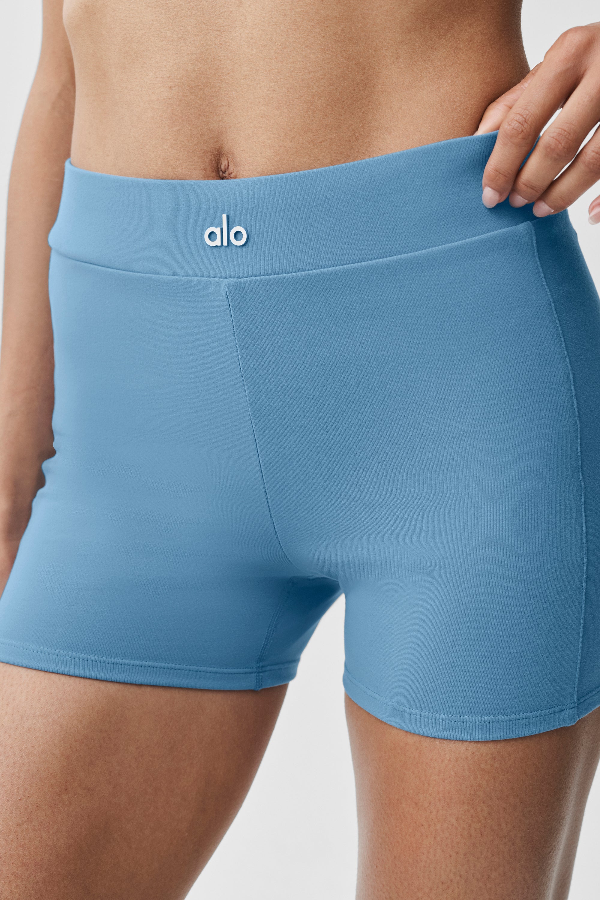 Alo Yoga 3" Airbrush High-Waist Aura Short - California Blue