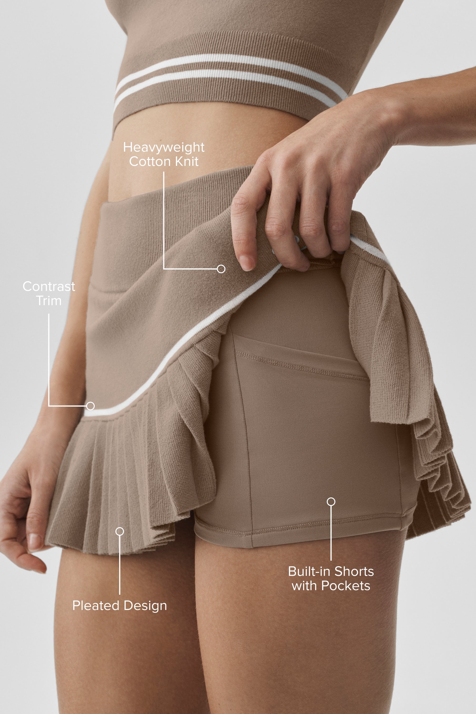 Alo Yoga Scholar Knit High-Waist My Serve Tennis Skirt - Gravel/White