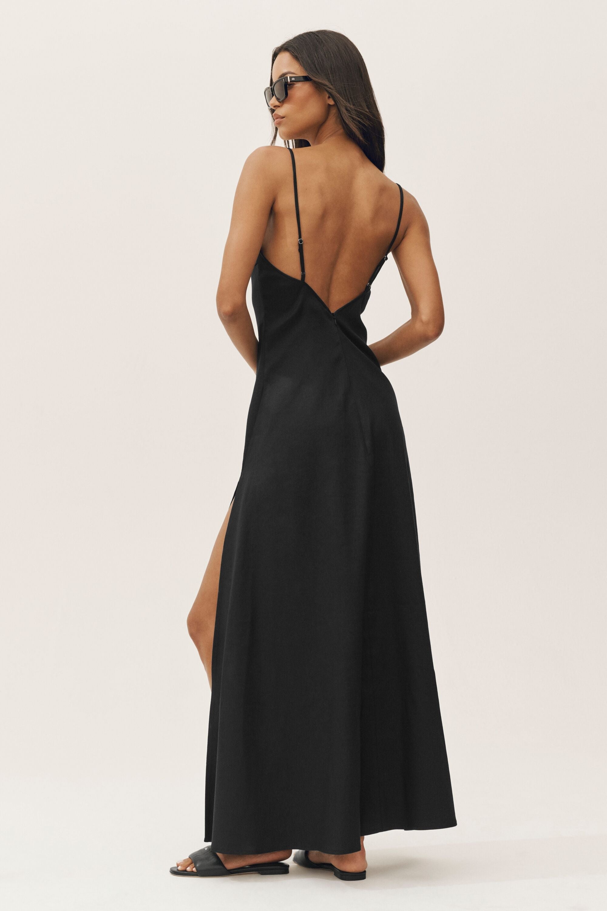 Alo Yoga Linen Blend Riviera Maxi Dress - Black