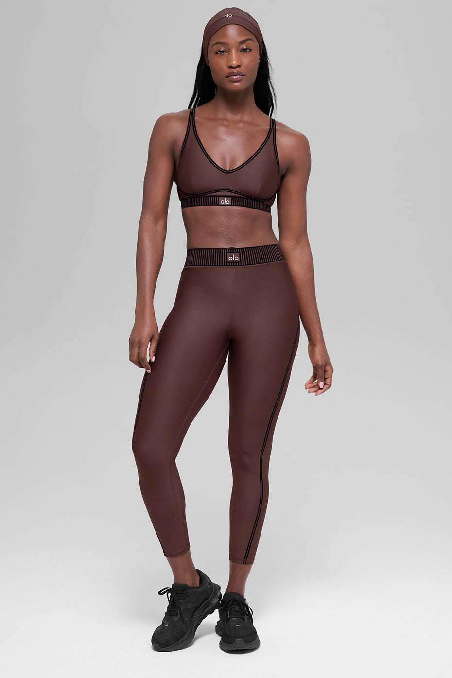 Alo Yoga Airlift Line Up Bra - Brownstone
