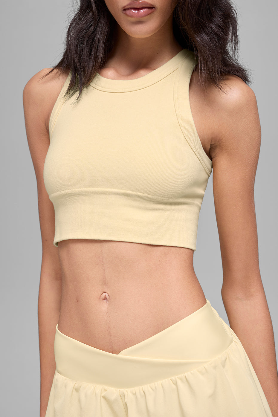 Alo Yoga Seamless Delight High Neck Bra - Candlelight Yellow