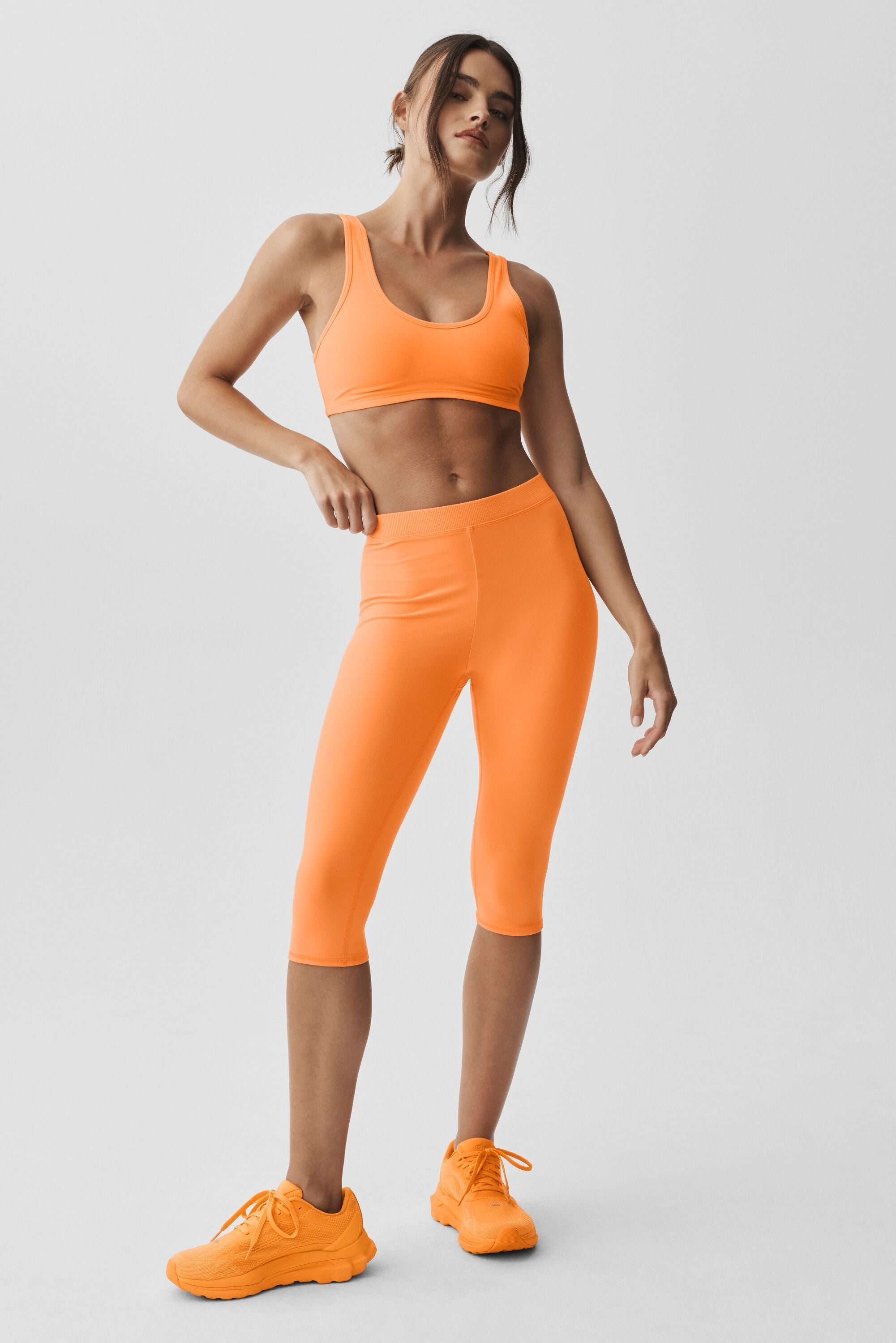 Alo Yoga Alosoft Center Stage Bra - Satsuma Breeze