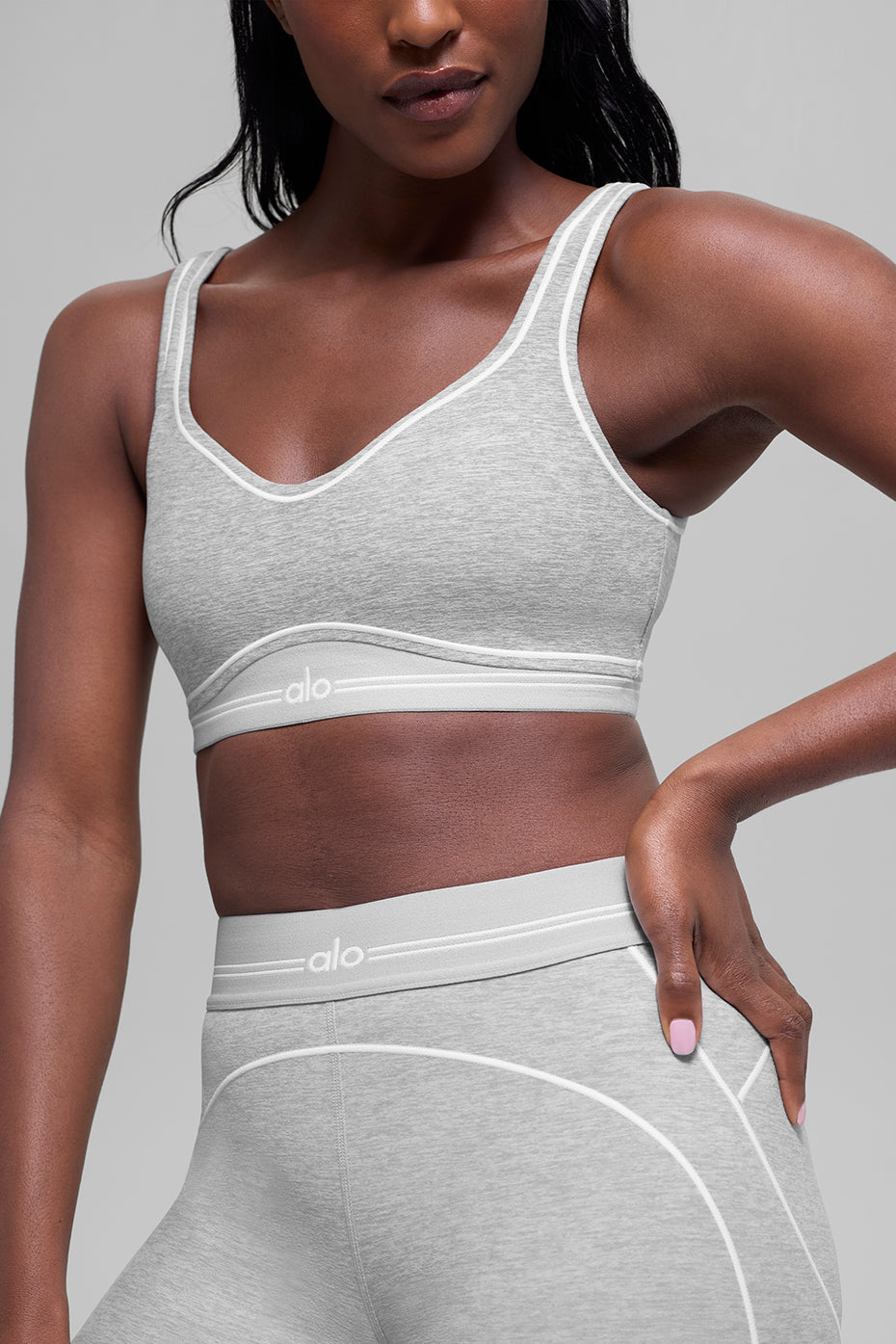 Alo Yoga Alosoft Heart Throb Bra - Athletic Heather Grey/White