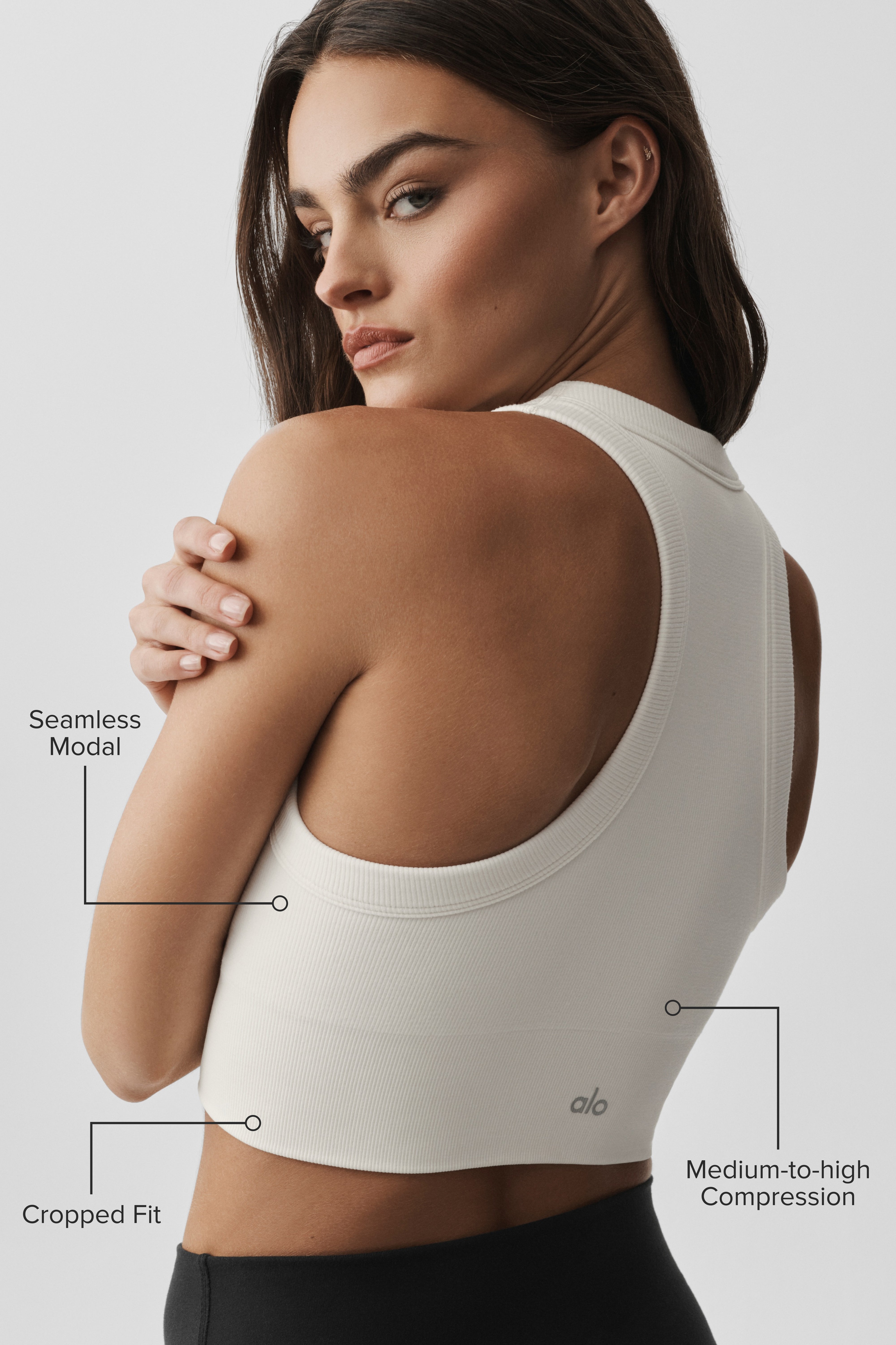 Alo Yoga Seamless Modal Ribbed High Neck Delight Bra - Ivory