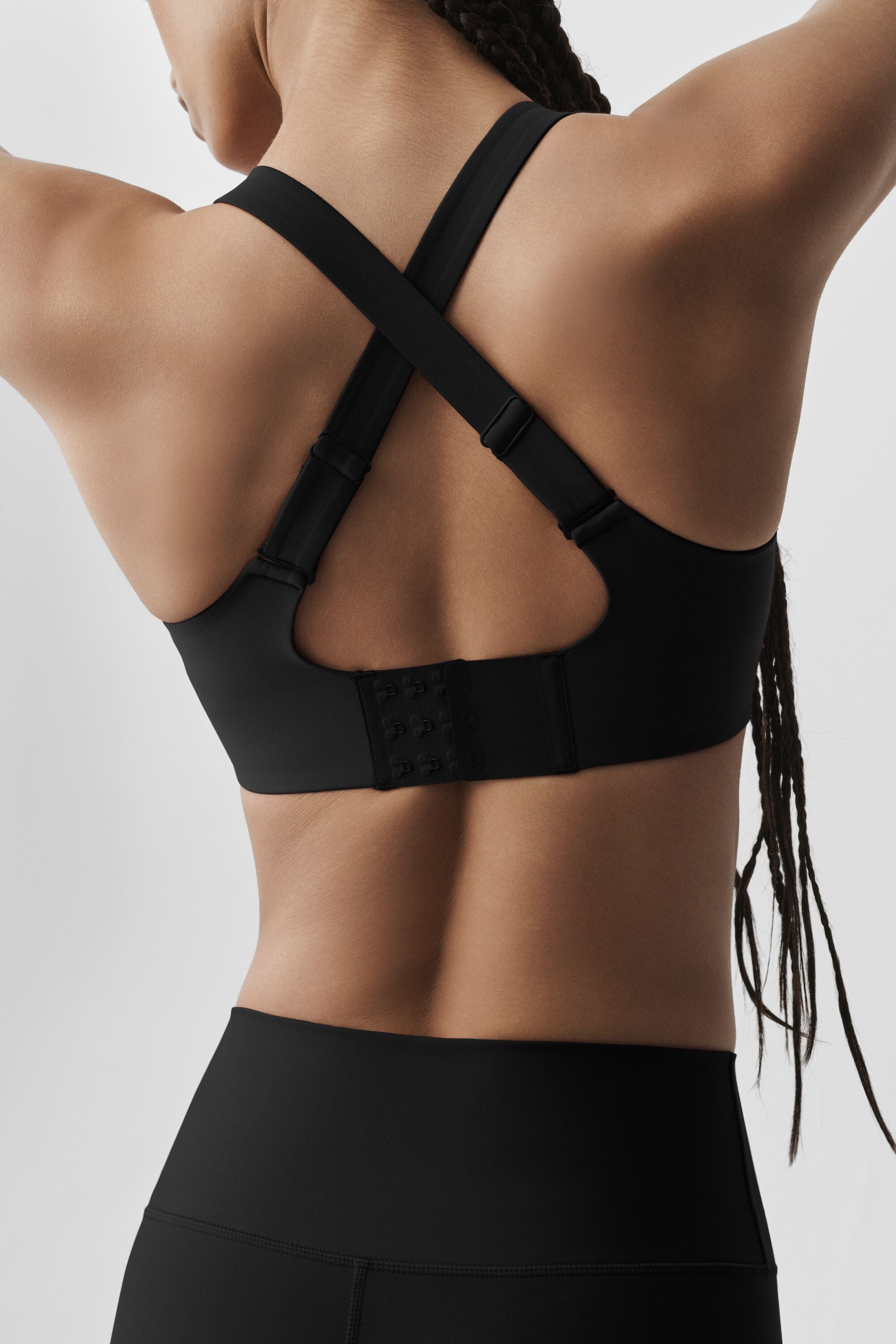 Alo Yoga Airlift Endurance High-Impact Bra - Black