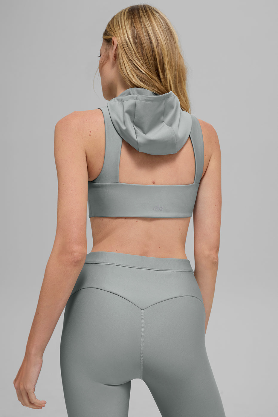 Alo Yoga Airlift Light Speed Hooded Bra - Lunar Grey