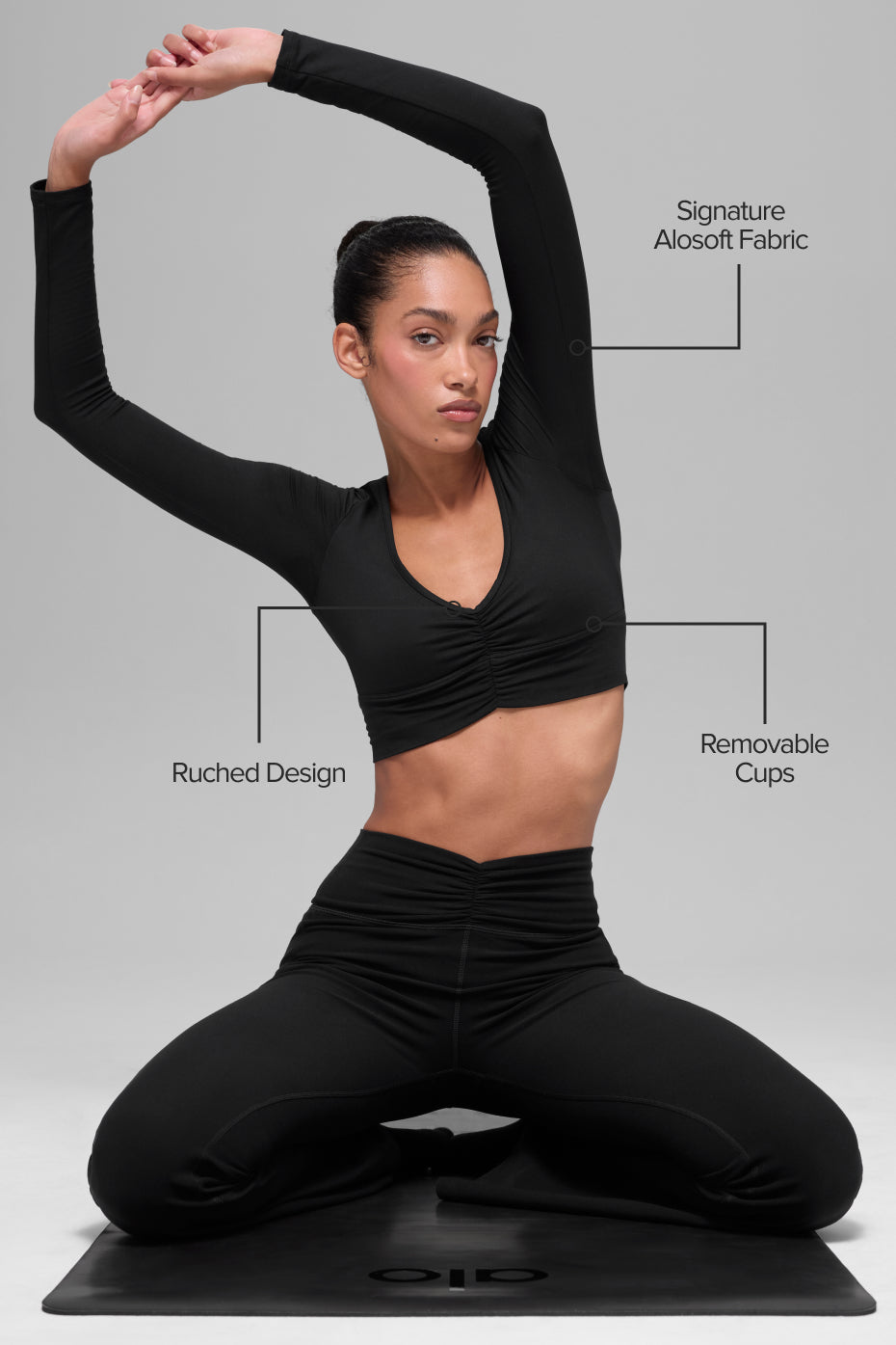Alo Yoga Alosoft Intuition Long Sleeve Bra - Black
