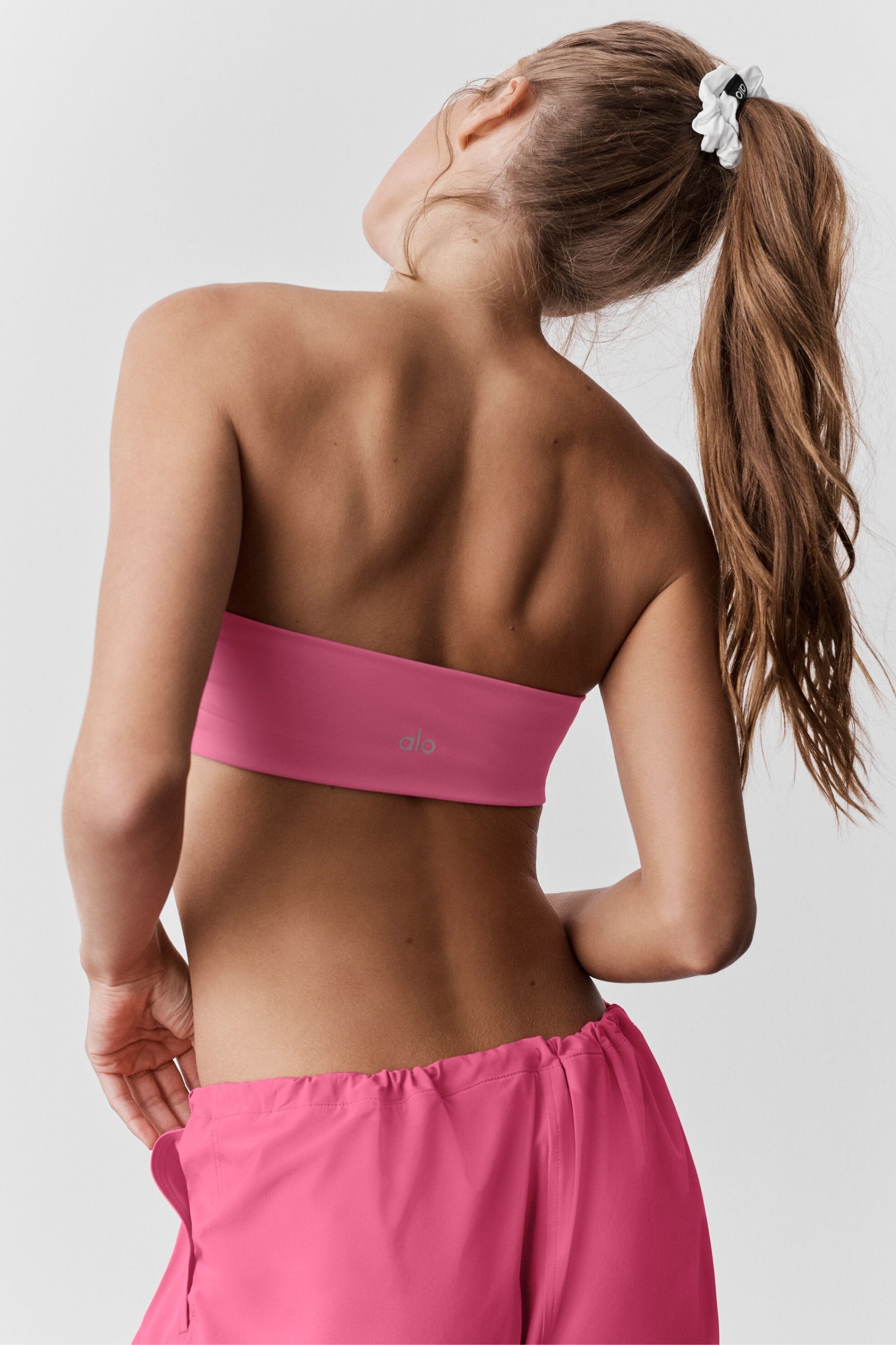 Alo Yoga Airbrush Bandeau Bra - Paradise Pink