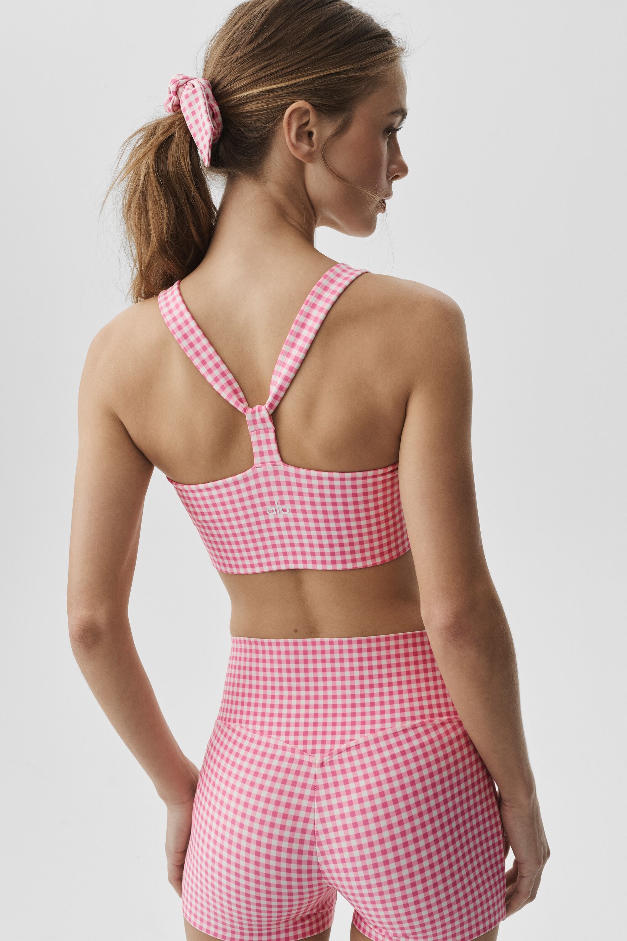 Alo Yoga Airlift Gingham Sleek Bra Tank - Paradise Pink Gingham